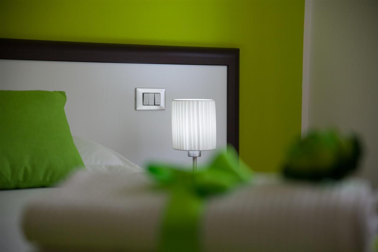 Kristal Bed and Breakfast San Vito Lo Capo Exteriör bild
